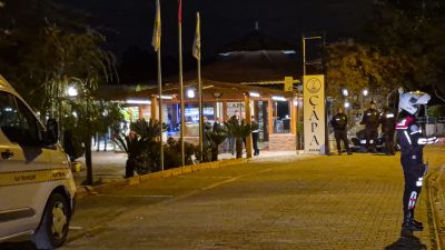 Adana’nın Seyhan ilçesinde gece yarısı bir restoranda çıkan tartışma kısa