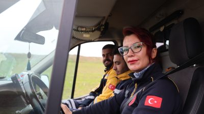 Diyarbakır’da 10 yıl boyunca ambulansın arka kabininde sağlık personeli olarak