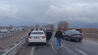 Karabük’ün Eskipazar ilçesinde akaryakıt istasyonundan çıktıktan sonra el freni çekilmeyen