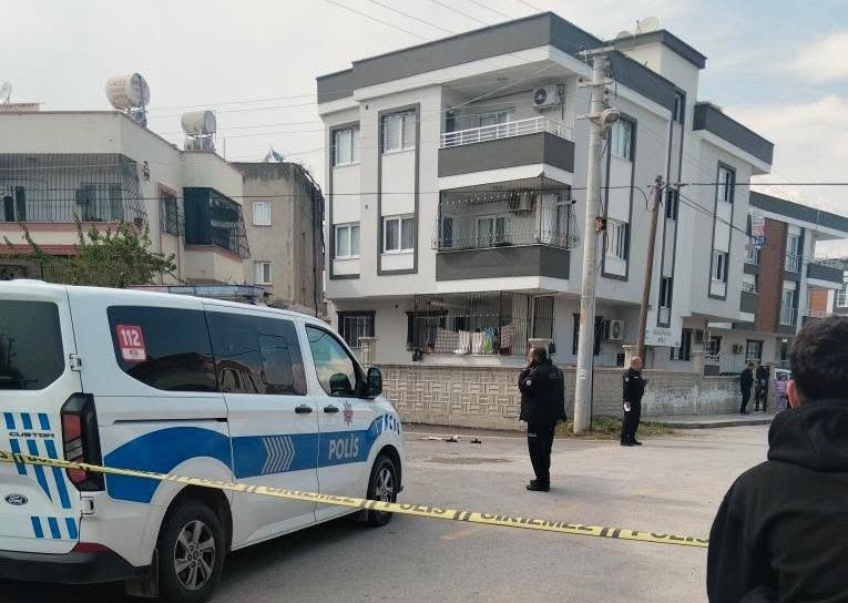 Mersin’in Tarsus ilçesinde yürekleri ağza getiren olayda, eşi hakkındaki uzaklaştırma