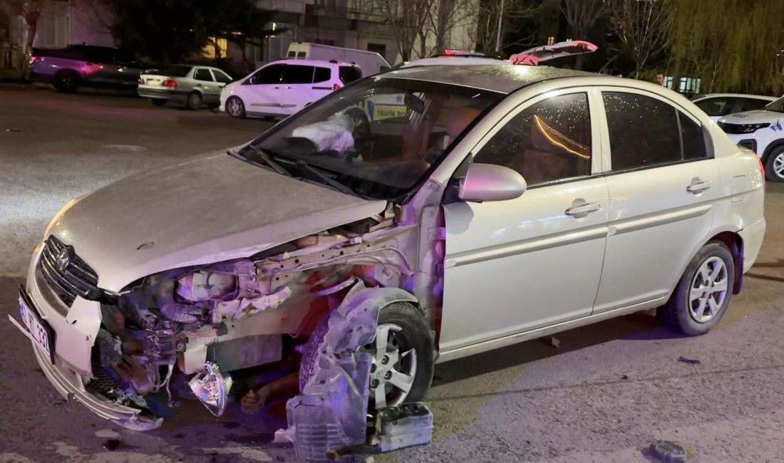 Aksaray’da alkollü şekilde direksiyon başına geçerek kazaya karışan aday sürücü,
