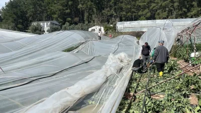 Antalya’nın Kumluca ilçesinde aniden bastıran sağanak yağışın ardından ortaya çıkan