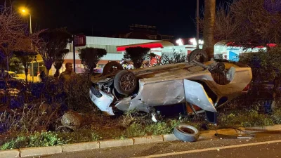 Antalya’nın Gazipaşa ilçesinde D-400 Karayolu üzerinde seyir halindeki bir otomobilin