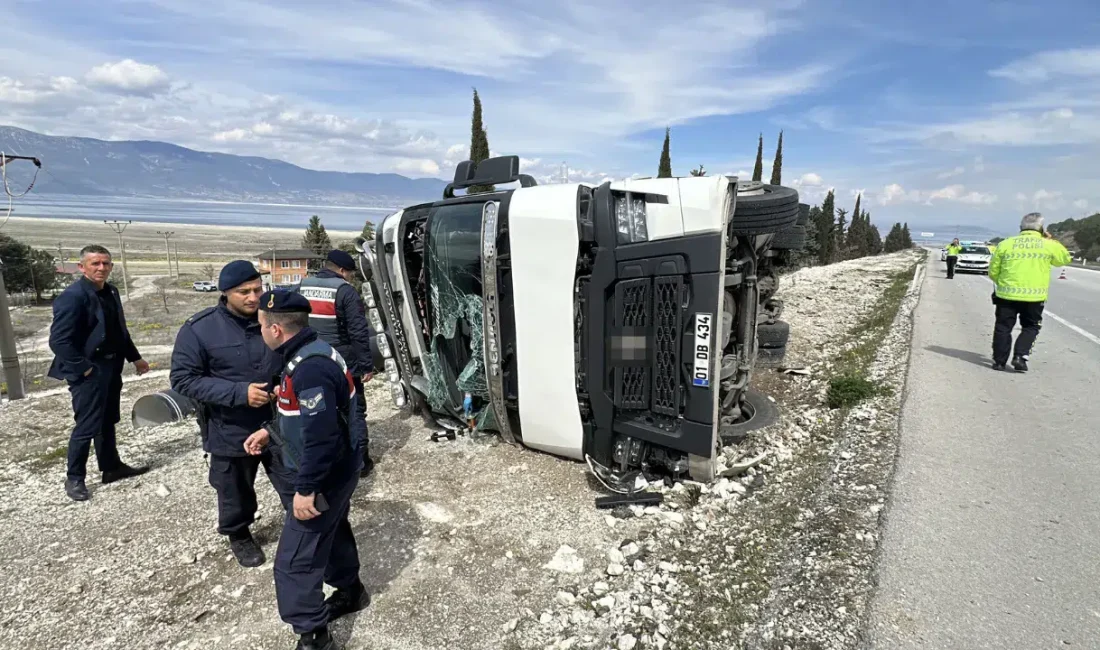 Burdur’da kontrolden çıkarak devrilen tırın ardından yapılan incelemeler, kazanın nedenini