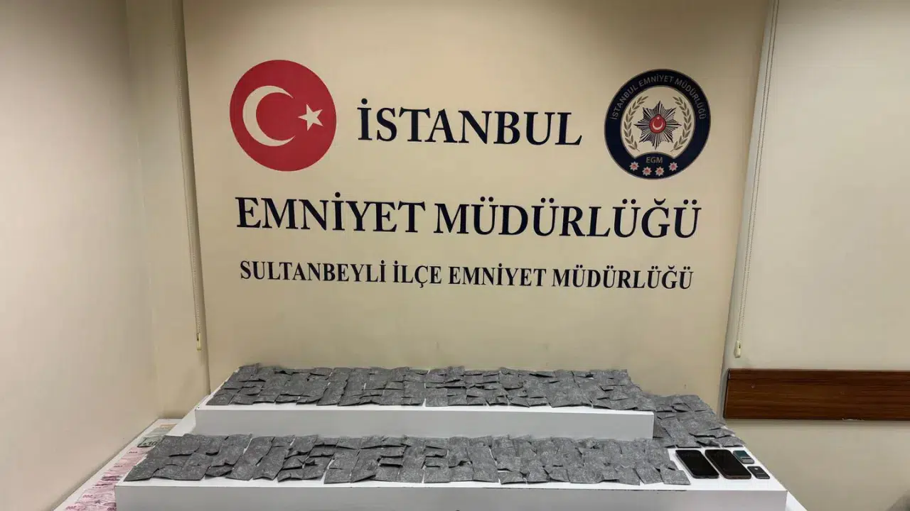 İstanbul Sultanbeyli’de emniyet güçlerinin dikkati sayesinde film sahnelerini aratmayan bir