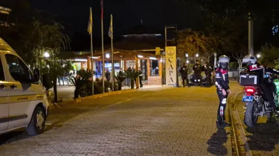 Adana’da bir restoranda iki kişi arasında başlayan sözlü tartışma kısa