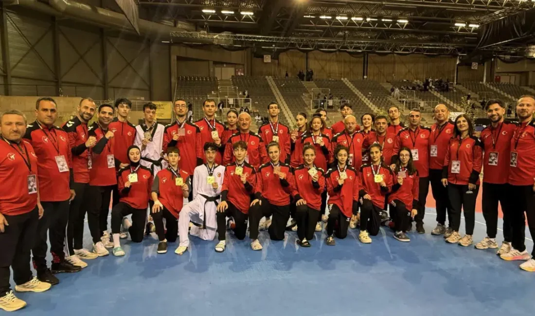 Belçika Açık Taekwondo Turnuvası’na damga vuran ay-yıldızlı sporcularımız, gençler ve