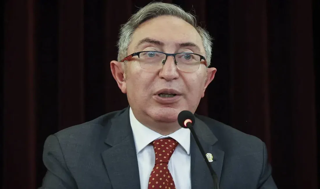 Galatasaray Spor Kulübü Divan Kurulu seçimlerinde güven tazeleyerek yeniden başkanlık