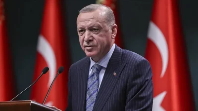 Cumhurbaşkanı Recep Tayyip Erdoğan, memleketi Rize’de düzenlenen bayramlaşma programında vatandaşlarla