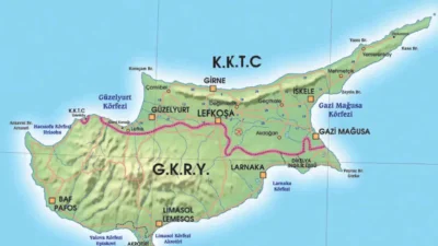 Güney Kıbrıs’ta dün gece hareketli saatler yaşanırken İngiliz askeri tesislerini