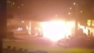 Siirt’te bir akaryakıt istasyonunda aniden yükselen alevler bölgede büyük bir