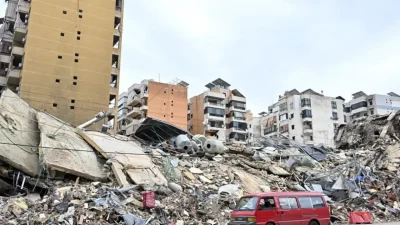 İsrail ordusunun Lübnan’ın güneyindeki yerleşim yerlerini hedef alan şiddetli hava