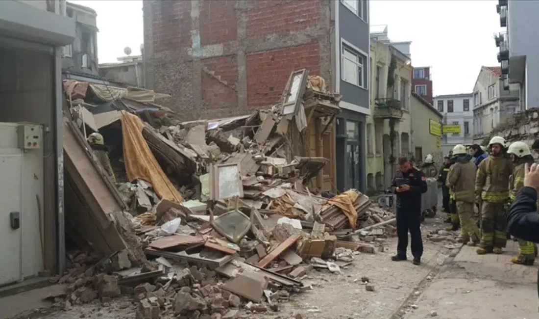 İstanbul’un Fatih ilçesinde meydana gelen patlama ve ardından yaşanan bina