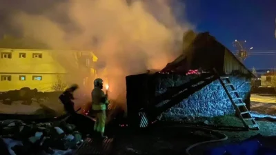 Bingöl’de henüz belirlenemeyen bir sebeple bir odunlukta başlayan ve çevre