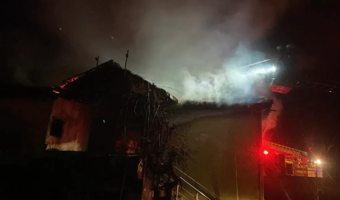 Erzincan’da bir ikamette aniden yükselen alevler çevrede büyük paniğe yol