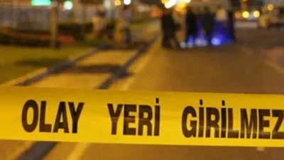 Kayseri’nin Melikgazi ilçesinde sabah saatlerinde tırının yanında hareketsiz halde bulunan