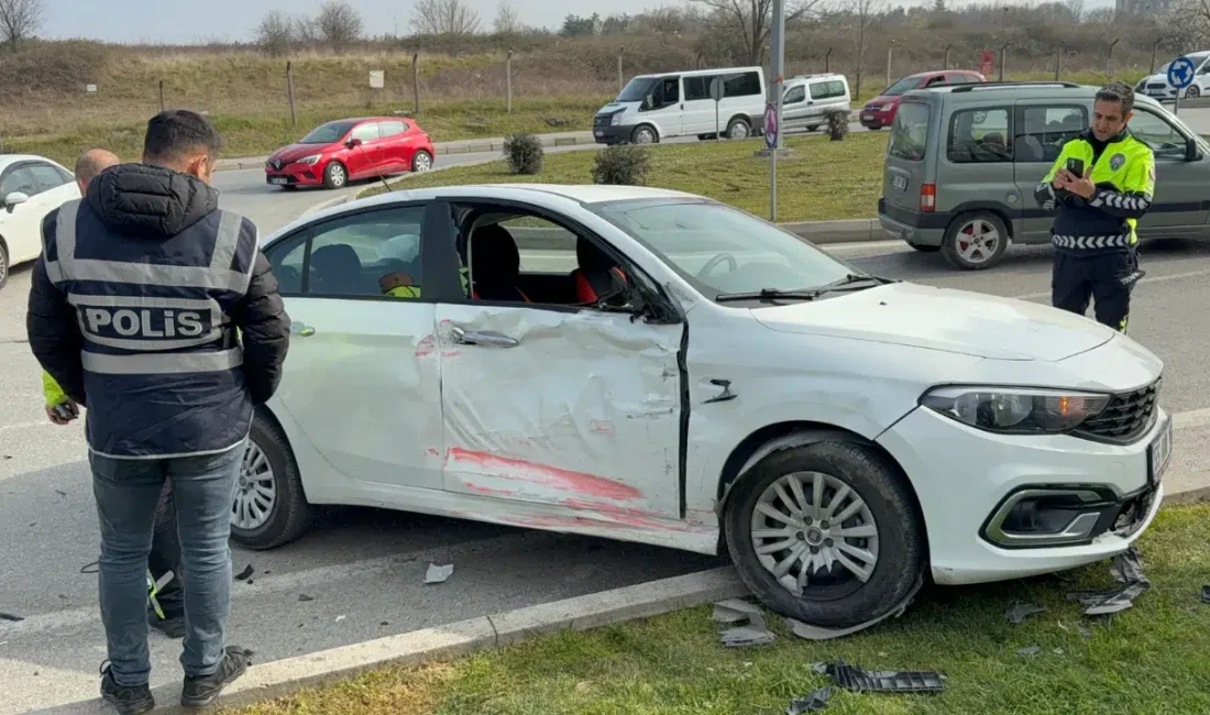 Samsun’un İlkadım ilçesinde meydana gelen feci trafik kazasında halk otobüsü