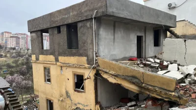 Adıyaman’ın Besni ilçesinde günlerdir etkisini sürdüren sağanak yağışlar korkutan bir