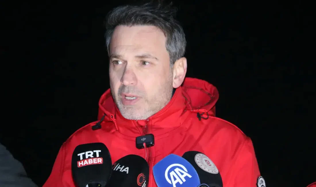 Enerji ve Tabii Kaynaklar Bakanı Alparslan Bayraktar, Yıldırım Sondaj Gemisi