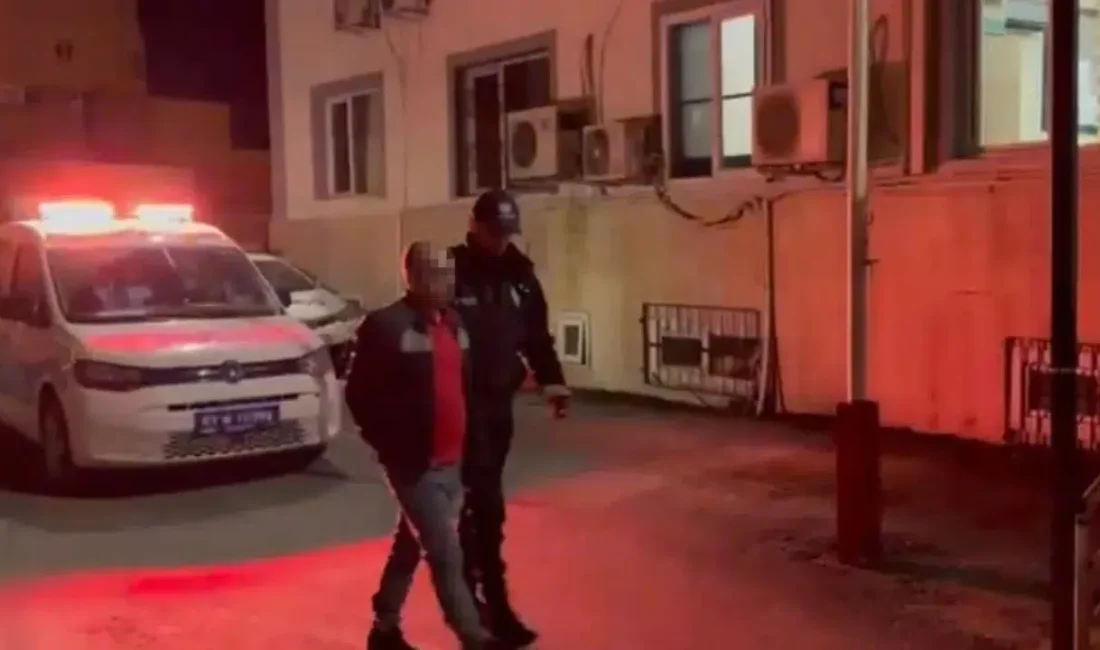 Adana’da emniyet güçlerinin aranan şahıslara yönelik gerçekleştirdiği titiz takip sonucunda,