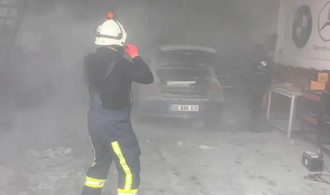 Van’ın Tuşba ilçesinde yer alan sanayi sitesinde tamir sırasını bekleyen