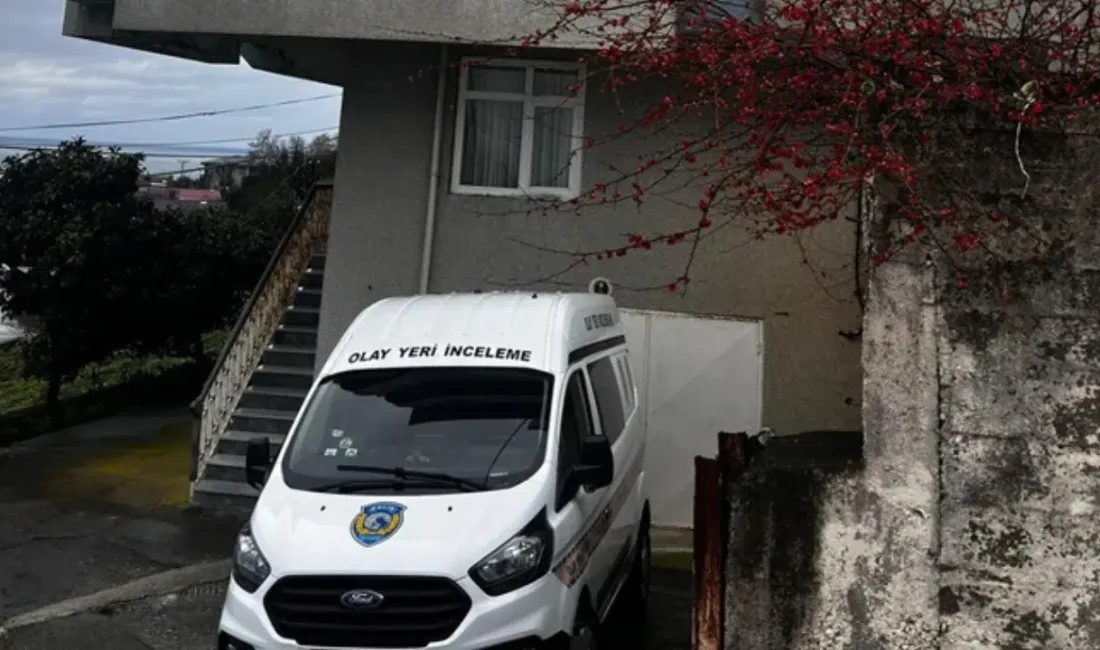 Rize’nin İyidere ilçesinde meydana gelen feci olayda, ısınmak için yakılan