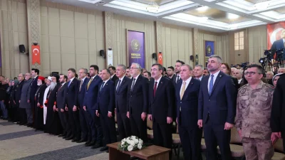 Cumhurbaşkanı Yardımcısı Cevdet Yılmaz ve Çalışma ve Sosyal Güvenlik Bakanı