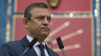 CHP Genel Başkanı Özgür Özel’in sosyal medya hesabında gerçekleştirdiği sürpriz