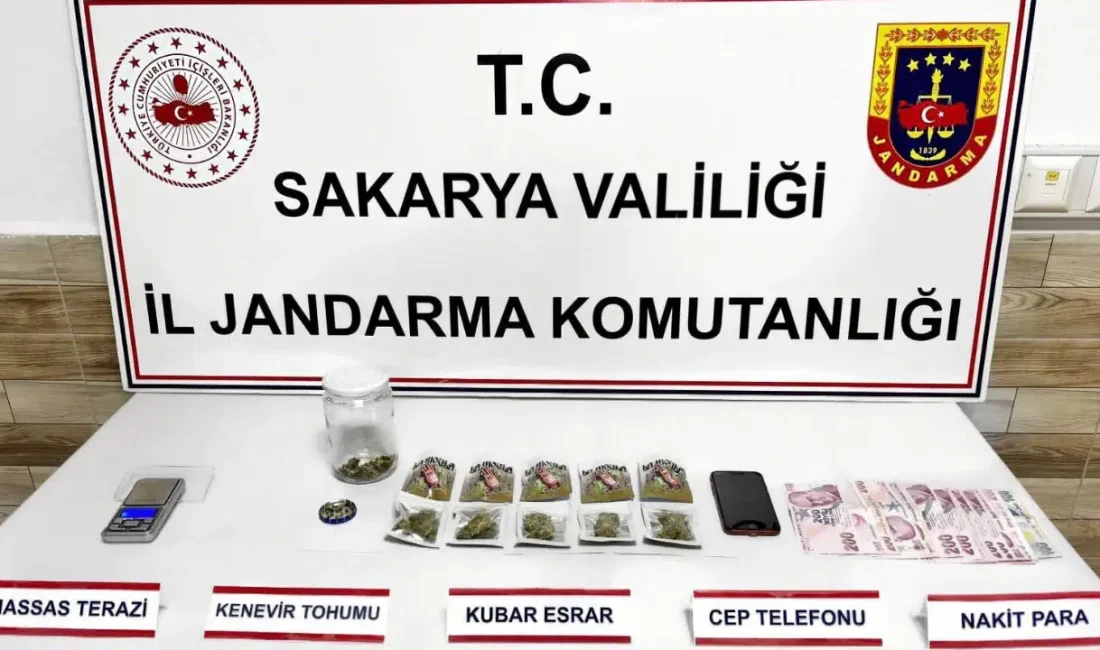 Sakarya İl Jandarma Komutanlığı ekiplerinin zehir tacirlerine yönelik düzenlediği eş