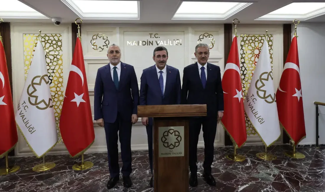 Cumhurbaşkanı Yardımcısı Cevdet Yılmaz ile Çalışma ve Sosyal Güvenlik Bakanı