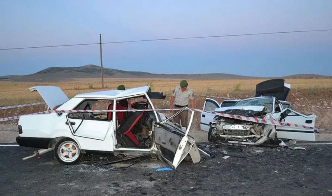 Diyarbakır’da büyük bir heyecanla yola çıkan düğün konvoyu, hafif ticari