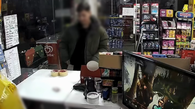 İstanbul Fatih’te küçük yaştaki bir çocuğun akranları tarafından elleri, ayakları