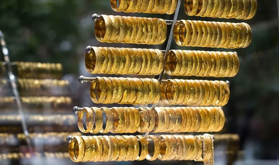 Altın piyasalarında haftanın ilk günlerinde yaşanan hareketlilik yerini düşüşe bırakırken,