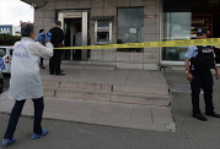 İstanbul’un en işlek noktalarından biri olan Etiler’de bir banka şubesinde