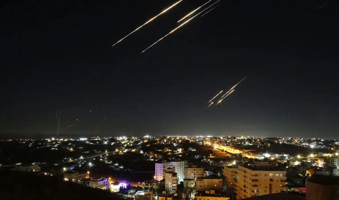 Orta Doğu’da gerilim zirveye tırmanırken İran’dan beklenen misilleme saldırısı gerçekleşti