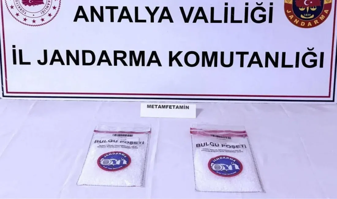 Antalya’nın Döşemealtı ilçesinde jandarma ekiplerinin titiz takibi sonucu gerçekleştirilen uyuşturucu