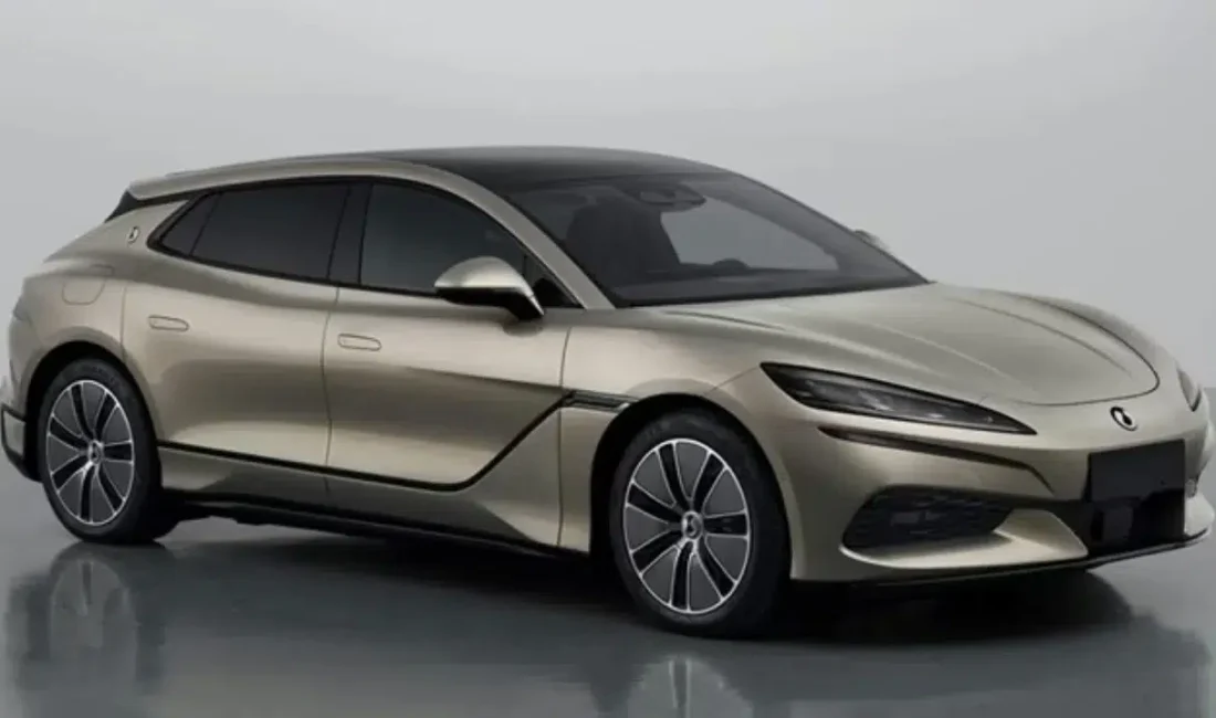 Çinli otomotiv devi BYD, lüks markası Denza aracılığıyla tanıttığı yeni