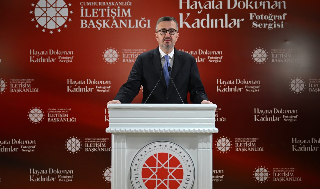 Cumhurbaşkanlığı İletişim Başkanı Burhanettin Duran, 8 Mart Dünya Kadınlar Günü