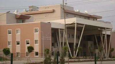 İzmir’in Tire ilçesinde bulunan devlet hastanesinde staj yapan bir lise