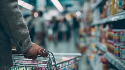 Bölgesel çatışmaların tetiklediği enerji krizi yerel piyasalarda zam yağmuruna dönüşürken,