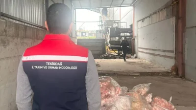 Tekirdağ’ın Ergene ilçesinde jandarma ekiplerinin dikkati sayesinde büyük bir gıda