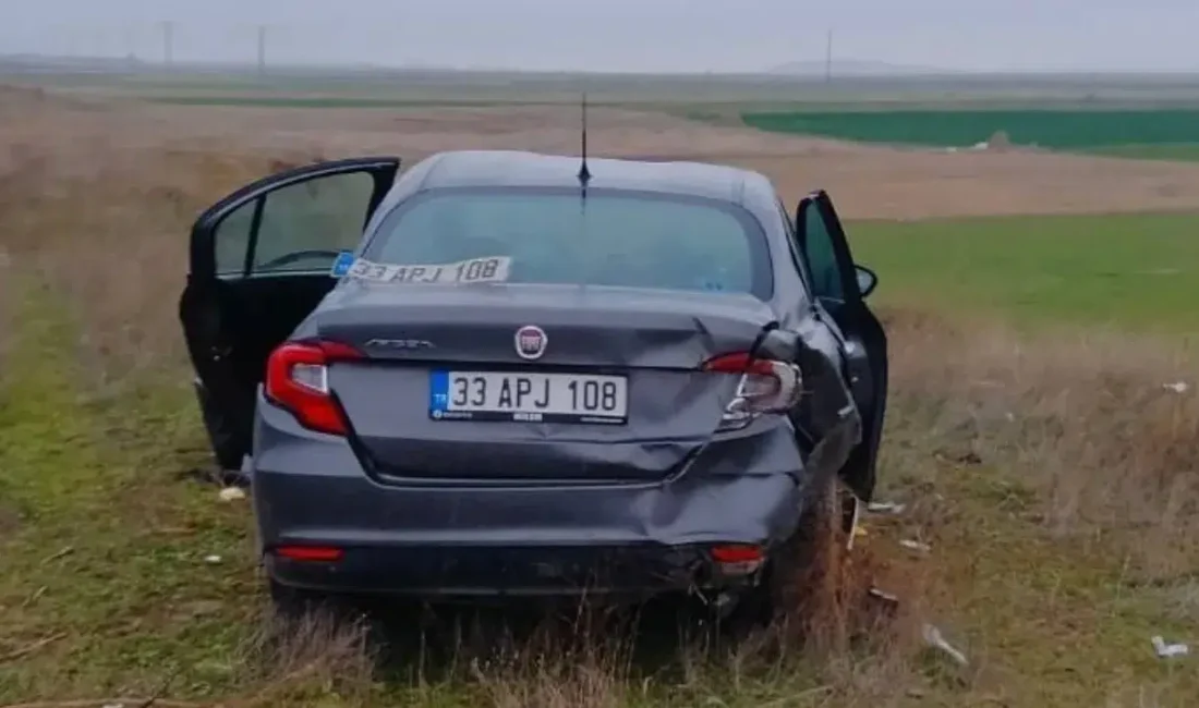Afyonkarahisar’da seyir halindeki bir otomobilin bariyerlere çarptıktan sonra hızını alamayarak