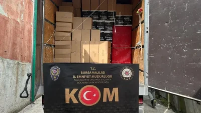 Bursa’da emniyet güçlerinin tütün ve tütün mamulleri kaçakçılığına yönelik gerçekleştirdiği