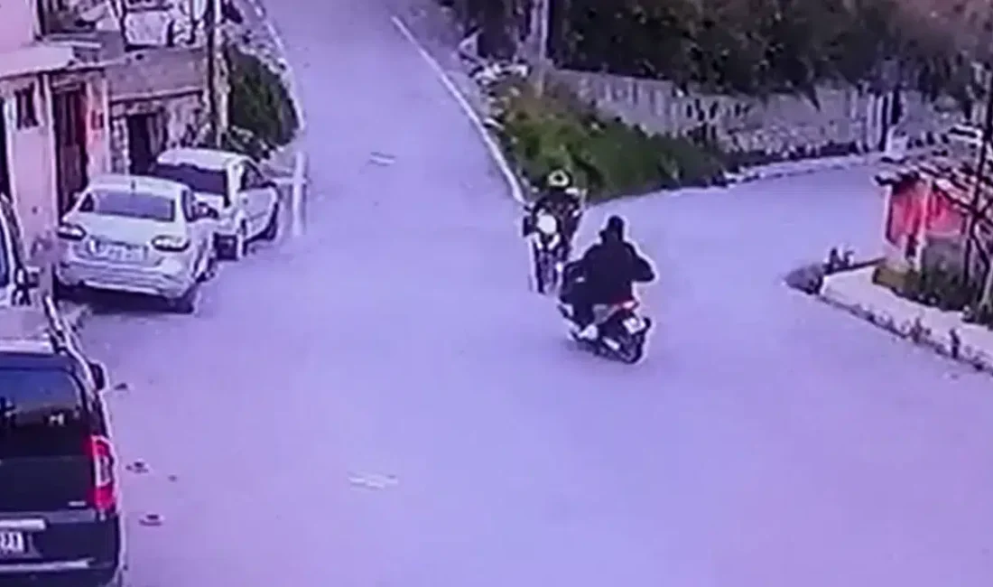 Hatay’ın İskenderun ilçesinde kontrolden çıkan iki motosikletin çarpışması sonucu meydana