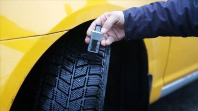 Milyonlarca araç sahibini yakından ilgilendiren kış lastiği zorunluluğu için geri