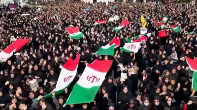 İran’da bir kız ilkokuluna düzenlenen ve 150’den fazla masum öğrencinin