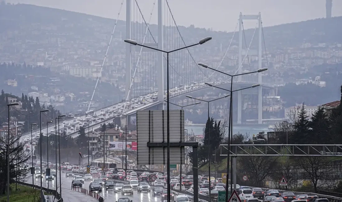 Ramazan Bayramı’nın ilk sabahında İstanbul sokakları beklenmedik bir yoğunluğa sahne