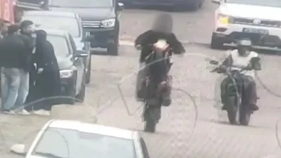 Kastamonu’nun Cide ilçesinde motosikletiyle tek teker üzerinde tehlikeli hareketler yaparak