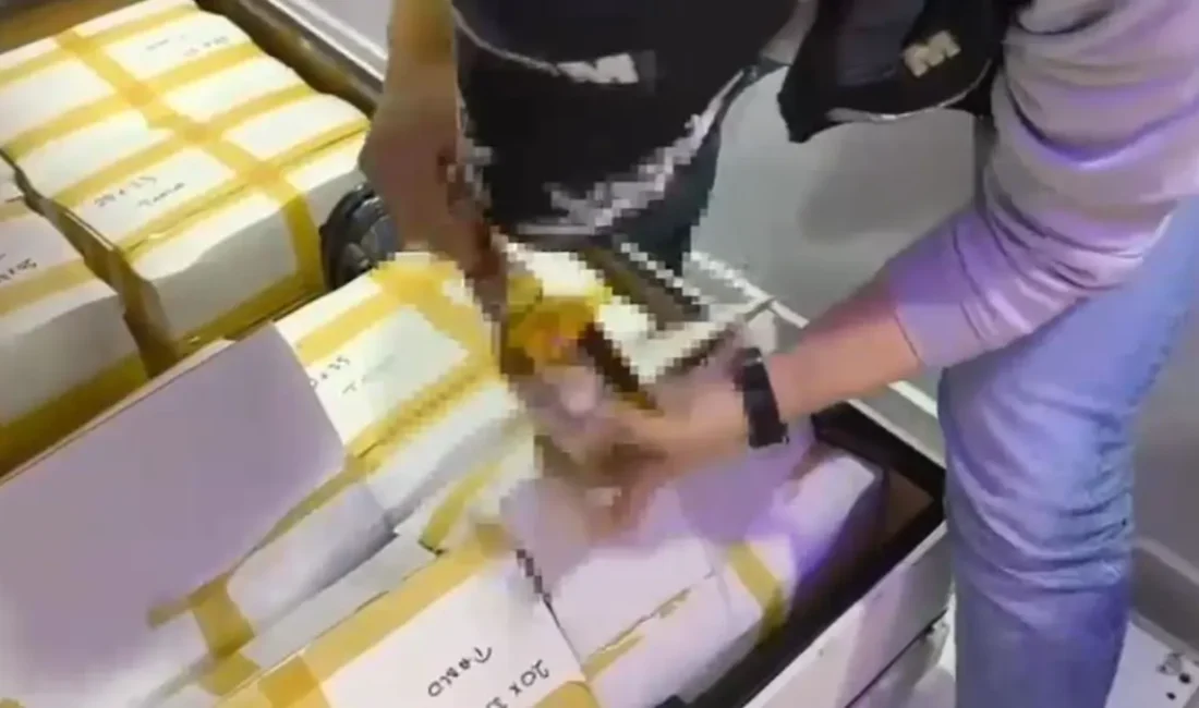 İstanbul Emniyet Müdürlüğü Kaçakçılık Suçlarıyla Mücadele Şube Müdürlüğü ekiplerinin 1