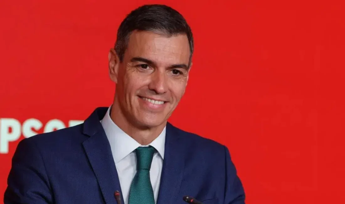 İspanya Başbakanı Pedro Sanchez’in seçim mitinginde açılan Türk bayrağı sosyal